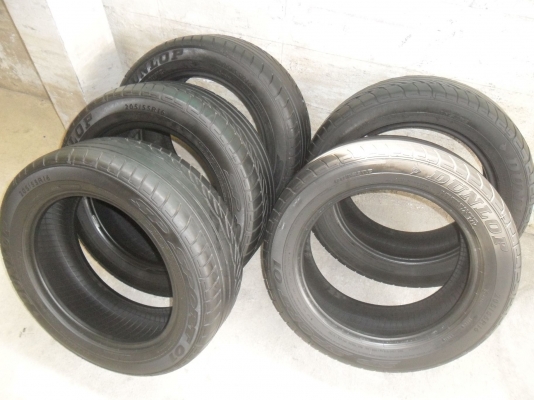 ยาง DUNLOP 205/55R16 ปี11