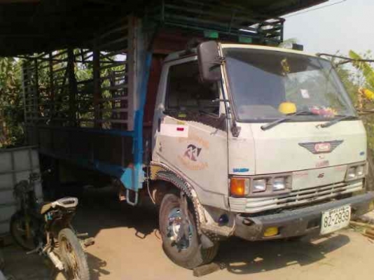 หกล้อ KM 779 117แรง กระบะยาว 5.50 เมตร