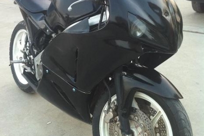 ขาย/แลก VFR400 ทะเบียนแท้ 53000 รถแรง วิ่งจม