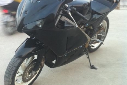 ขาย/แลก VFR400 ทะเบียนแท้ 53000 รถแรง วิ่งจม