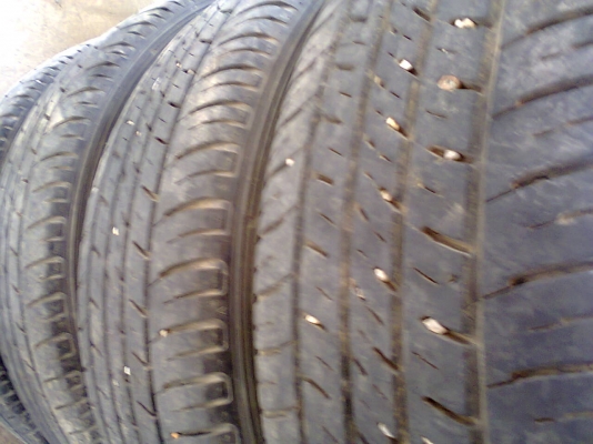 ขายล้อ ISUZU ขอบ15 พร้อมยาง