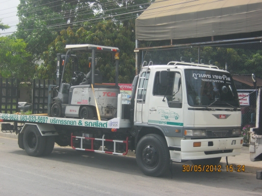 บริการขนส่งรถโฟร์คลิฟท์  รถขนส่งรถยนต์รถยกรถลากรถบรรทุก บริการ24 ชม.083 0335697 084 45656623รถยกรถลากรถสไลด์รามอินทรา &bull;รถยกรถลากรถสไลด์คลองสามวา &bull;รถยกรถลากรถสไลด์คันนายาว &bull;รถยกรถลากรถสไลด์ จตุจักร &bull;รถยกรถลากรถสไลด์ ดอนเมือง &bull;รถยก