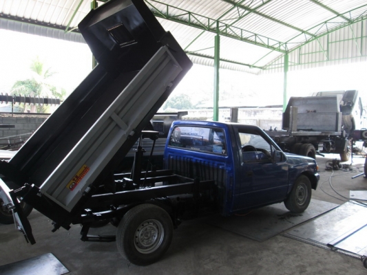 รถปิ๊กอัฟ กะบะดั้มพ์ ISUZU มังกรทอง ปี 32 ต่อใหม่ ยกได้ 3  ตัน