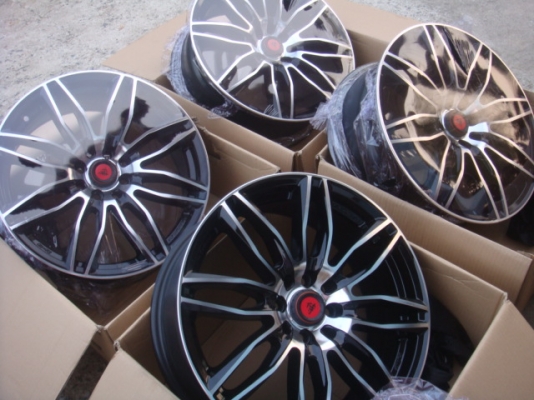 ขาย LENSO SAMURAI AZURA 17 4 รู 100 / 114 คับ