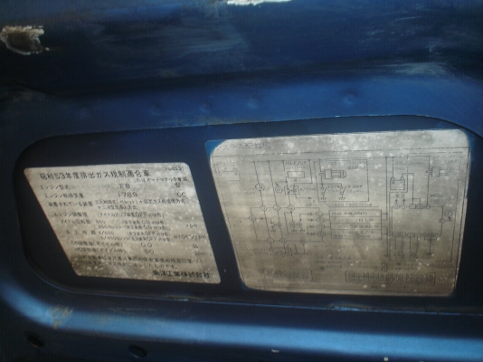 MAZDA626  วิ่งปกติ  มีผุชู้มล้อหลัง  อยู่ครบทุกชิ้น  หล่อสุดๆๆ