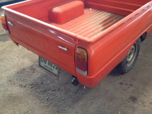 จอดนานแล้วขายถูกๆเลยครับ mazda family ทำสีใหม่แล้วสภาพสวยสีสวยมาก