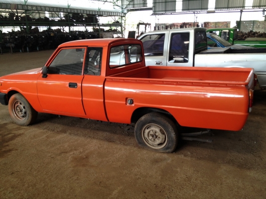 จอดนานแล้วขายถูกๆเลยครับ mazda family ทำสีใหม่แล้วสภาพสวยสีสวยมาก