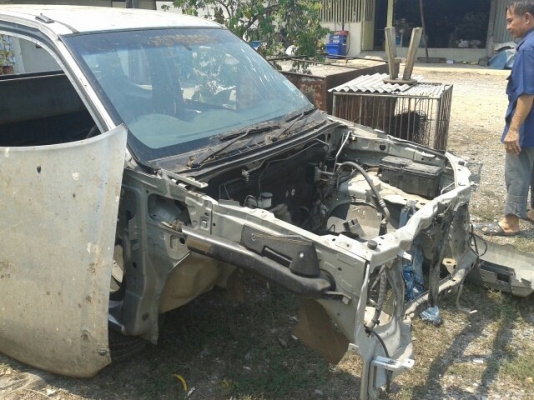 หัวรถ D max คอนโซลสวย สมบูณ มัดจำแล้วไม่มาเอา สนใจสอบถามได้คับ