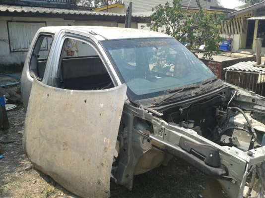 หัวรถ D max คอนโซลสวย สมบูณ มัดจำแล้วไม่มาเอา สนใจสอบถามได้คับ