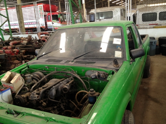 มีรถกระบะและเก๋งมือสองทำสีแล้วหลายคันจอดไม่ได้ใช้งานตามสภาพถูกๆคุยกันก่อนครับอยากขายๆ สนใจโทรเลยครับ 085-4795337 เล็กครับ มาดูรถได้ครับคุยถูกคอยกให้เลย