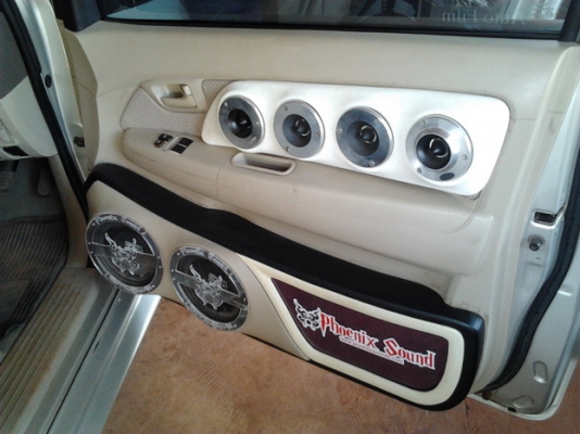 TOYOTA HILUX VIGO D4D EXTRACAB  2.5 MT ปี 2006 สวยจัดทั้งคัน ขายพร้อมชุดแต่ง เครื่องเสียงชุดใหญ่ สเกิร์ตหน้าหลังรอบคัน รถบ้านเดิมๆไม่เคยมีอุบัติเหตุ เครื่องแห้งแรงดีมาก ภายในเก๋งสวยครบ พ.เพาเวอร์ ก.ไฟฟ้า ซ.ล็อก ช่วงล่างแน่น อุปกรณ์ตกแต่งรอบคันอีกเพียบ