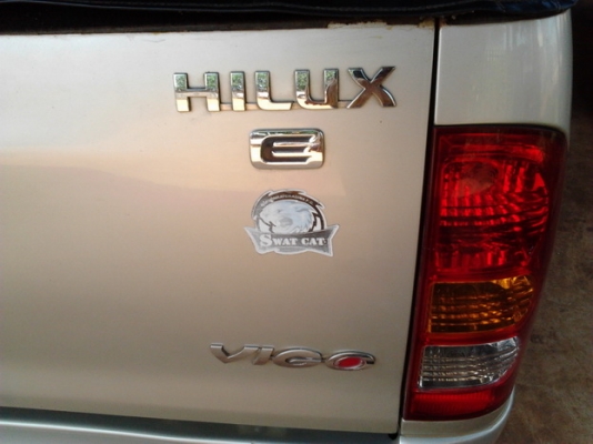 TOYOTA HILUX VIGO D4D EXTRACAB  2.5 MT ปี 2006 สวยจัดทั้งคัน ขายพร้อมชุดแต่ง เครื่องเสียงชุดใหญ่ สเกิร์ตหน้าหลังรอบคัน รถบ้านเดิมๆไม่เคยมีอุบัติเหตุ เครื่องแห้งแรงดีมาก ภายในเก๋งสวยครบ พ.เพาเวอร์ ก.ไฟฟ้า ซ.ล็อก ช่วงล่างแน่น อุปกรณ์ตกแต่งรอบคันอีกเพียบ