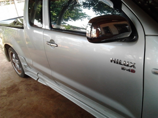 TOYOTA HILUX VIGO D4D EXTRACAB  2.5 MT ปี 2006 สวยจัดทั้งคัน ขายพร้อมชุดแต่ง เครื่องเสียงชุดใหญ่ สเกิร์ตหน้าหลังรอบคัน รถบ้านเดิมๆไม่เคยมีอุบัติเหตุ เครื่องแห้งแรงดีมาก ภายในเก๋งสวยครบ พ.เพาเวอร์ ก.ไฟฟ้า ซ.ล็อก ช่วงล่างแน่น อุปกรณ์ตกแต่งรอบคันอีกเพียบ