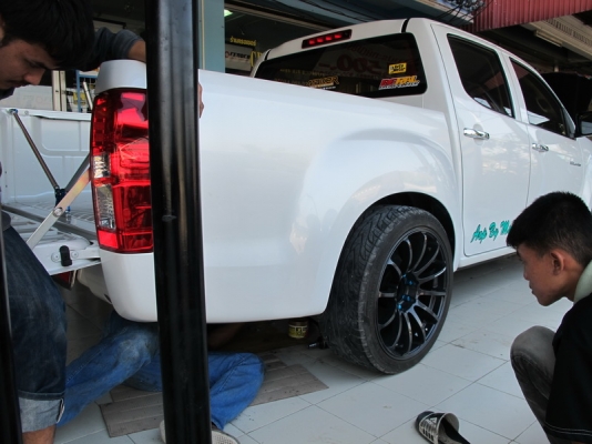 ขายชุดอัพเกรดช่วงล่าง โช้คอัพรถกระบยกสูง2นิ้ว ทุกรุ่น ขายชุดอัพเกรดช่วงล่าง โช้คอัพรถกระบยกสูง2นิ้ว ทุกรุ่น