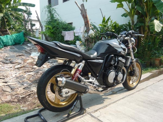วุฒินนบุรี// CB400ปี93เครื่องดีพร้อมใช้เอกสารมีอินวอยแท้ๆราคาสุดประหยัด