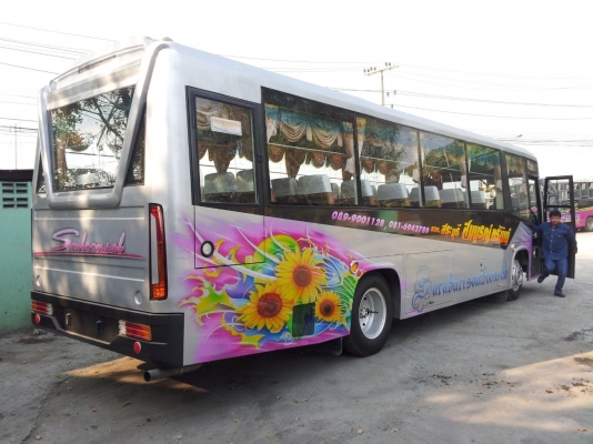 ขายรถบัสใหม่