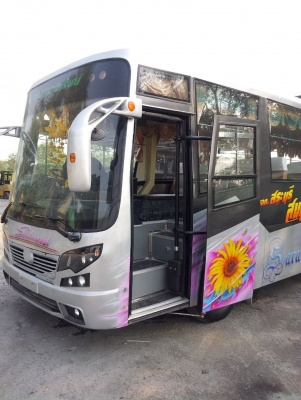 ขายรถบัสใหม่