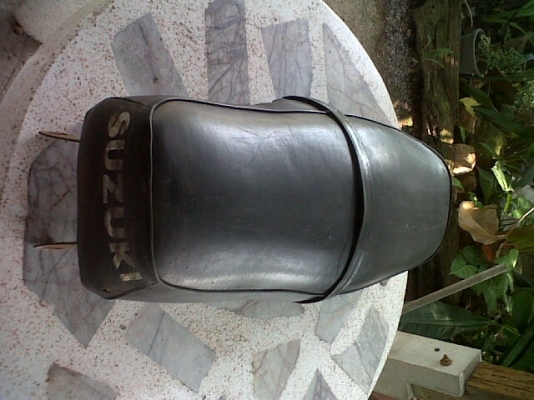 ขายเบาะ K125 เดิมๆ 450 บาท ขายเบาะ K125 เดิมๆ 450 บาท