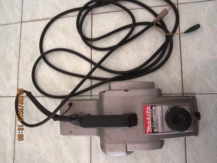 กบไสไม้Makita 1804N ของแท้ สภาพใหม่มาก ราคาถูก ด่วนเลยครับ กบไสไม้Makita 1804N ของแท้ สภาพใหม่มาก ราคาถูก ด่วนเลยครับ