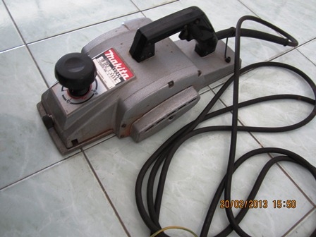 กบไสไม้Makita 1804N ของแท้ สภาพใหม่มาก ราคาถูก ด่วนเลยครับ