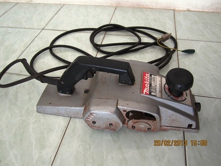 กบไสไม้Makita 1804N ของแท้ สภาพใหม่มาก ราคาถูก ด่วนเลยครับ กบไสไม้Makita 1804N ของแท้ สภาพใหม่มาก ราคาถูก ด่วนเลยครับ