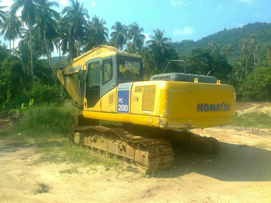 KOMATSU PC200-7 ไมล์ 8000 ชั่วโมง เอกสารอินวอยล์