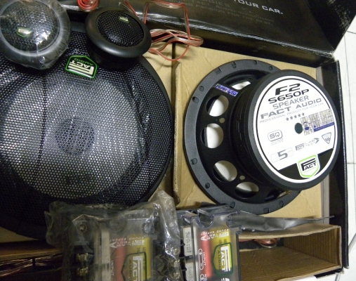 -ขายของรวมๆครับ  กล้อง VDO HD 800 กล้องถอยมองหลัง700ของใหม่ทุกชิ้น