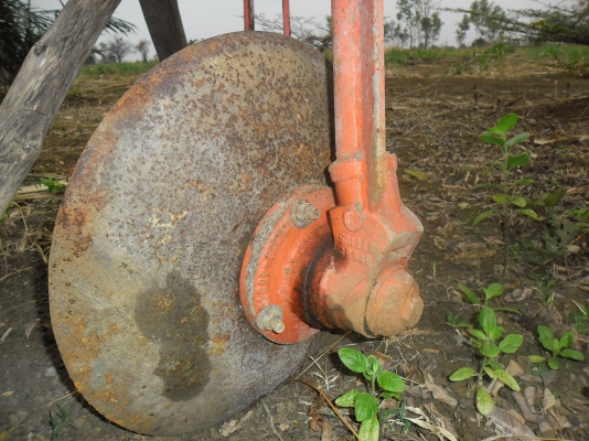 ขายผาลชักร่องปลูกมันสำปะหลัง ขนาด 22 นิ้ว