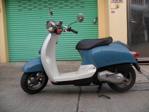 ขาย honda vespaญี่ปุ่น  giorno crea 4จังหว่ะ มีหม้อน้ำ เครื่อง50CC เดิมๆจากญี่ปุ่น