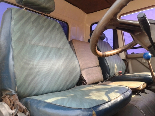 ขายฟูโซ่ 160 แรงยาว 7.30 เมตร มีลิฟด้านหลัง สภาพพร้อมใช้ เอกสารพร้อมเโอน