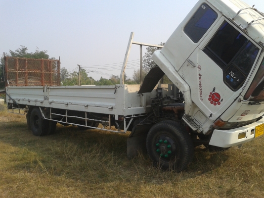 ขายฟูโซ่ 160 แรงยาว 7.30 เมตร มีลิฟด้านหลัง สภาพพร้อมใช้ เอกสารพร้อมเโอน