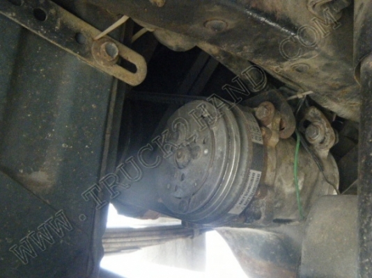 รถบรรทุก 6 ล้อโม่ปูน ยี่ห้อ ISUZU โม่ปูน 2.5 คิว