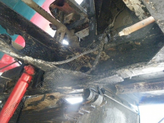 รถบรรทุก 6 ล้อโม่ปูน ยี่ห้อ ISUZU โม่ปูน 2.5 คิว