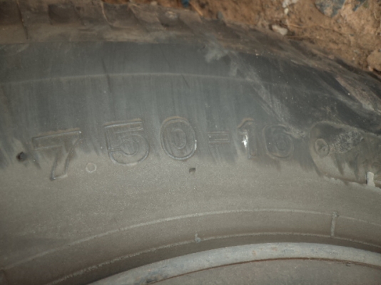 ขายรถ6ล้อมิตซู เครื่อง140แรงม้า ช่วงยาว 5 เมตร สภาพดีพร้อมใช้งาน