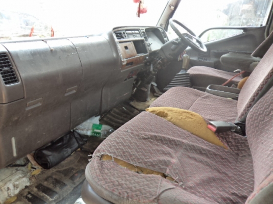 ขายรถ6ล้อมิตซู เครื่อง140แรงม้า ช่วงยาว 5 เมตร สภาพดีพร้อมใช้งาน