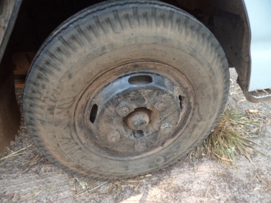 ขายรถอีซูซุตู้แห้ง NKR 120แรง ปี43 สภาพสวยพร้อมใช้งานคับ ขายรถอีซูซุตู้แห้ง NKR 120แรง ปี43 สภาพสวยพร้อมใช้งานคับ