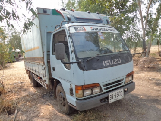 ขายรถอีซูซุตู้แห้ง NKR 120แรง ปี43 สภาพสวยพร้อมใช้งานคับ ขายรถอีซูซุตู้แห้ง NKR 120แรง ปี43 สภาพสวยพร้อมใช้งานคับ