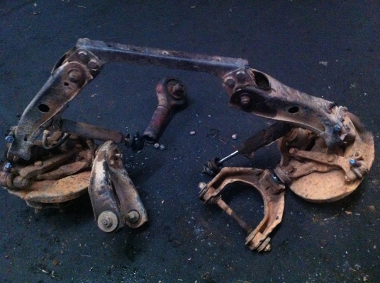 ขายบอดี้พาร์ทกระบะทุกรุ่น 4ข 5ข datsun 620 720 อะไหล่ทุกชิ้น0894437285