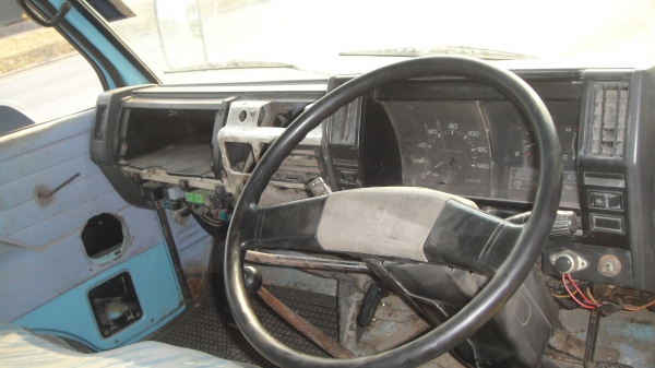 ISUZU NKR ดั๊มดิน 3คิว เครื่องดี ดั๊มดี ราคาดี รถสวยเดิมๆ