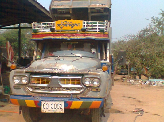 ต้องการขายรถสิบล้อหัวยาว ISUZU 2เพลาดั้ม ช่วงล่างใหญ่