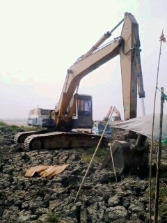 ขายด่วน..รถขุด KOMATSU PC200-5 คอนโทรลสั้น รถสวยเต็ม ระบบไฟฟ้าครบ ทำงานดี ประหยัดน้ำมันคุ้ม มีทะเบียนครบ..