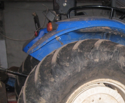 ขายรถไถ newholland