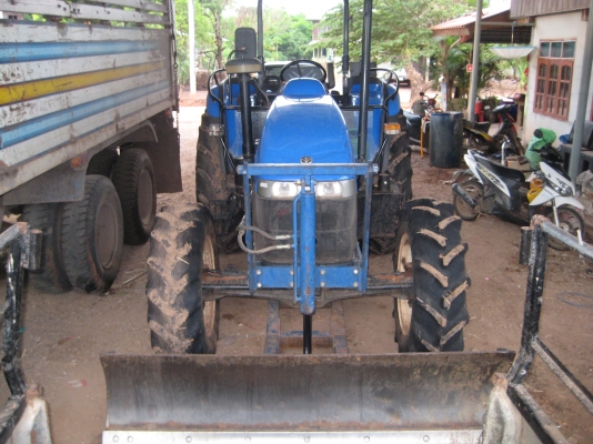 ขายรถไถ newholland