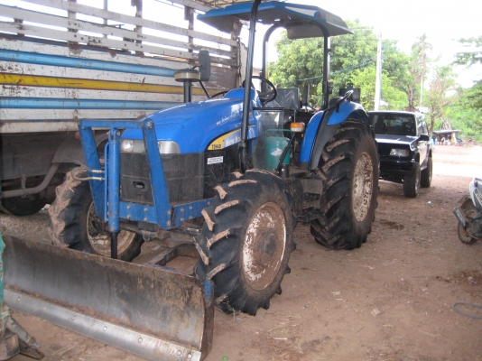 ขายรถไถ newholland
