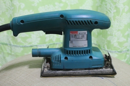 เครื่องขัดกระดาษทรายแบบสั่น MAKITA BO3700 สภาพพร้อมใช้งานครับ เครื่องขัดกระดาษทรายแบบสั่น MAKITA BO3700 สภาพพร้อมใช้งานครับ