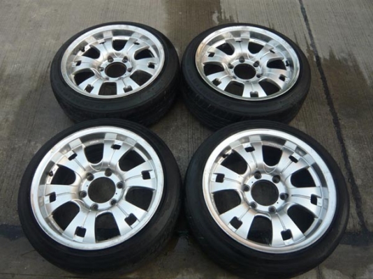 ขาย ล้อเเม็คขอบ17x8นิ้ว 4วงสวยๆพร้อมไส่่สวยๆหล่อๆ