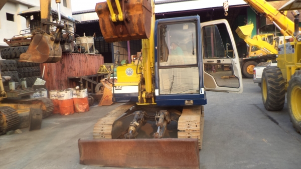 SK60-1-12185 รถขุดKOBELCO  ตอนนี้รถจอดที่(CSนวนคร)ครับ