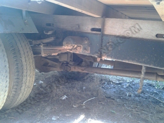 รถสองแถว ยี่ห้อ ISUZU รถสองแถว ยี่ห้อ ISUZU