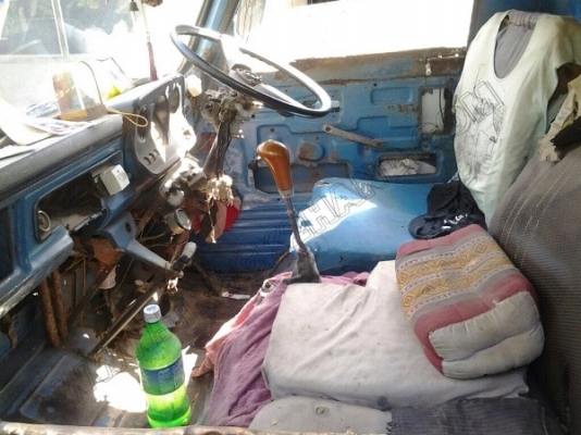 รถสองแถว ยี่ห้อ ISUZU รถสองแถว ยี่ห้อ ISUZU