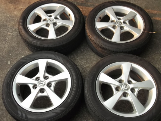 ล้อ15Mazda3 5รู114 แถมยาง Bridgestone 205/55/16 ปี11 2เส้น